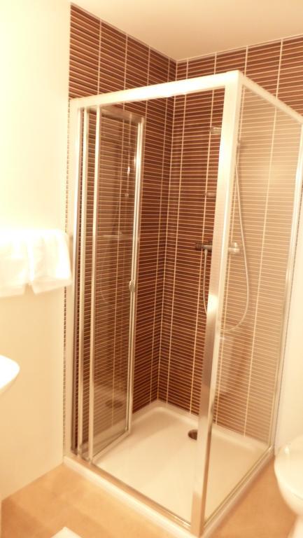 Gite Notre Dame Pontorson Zimmer foto